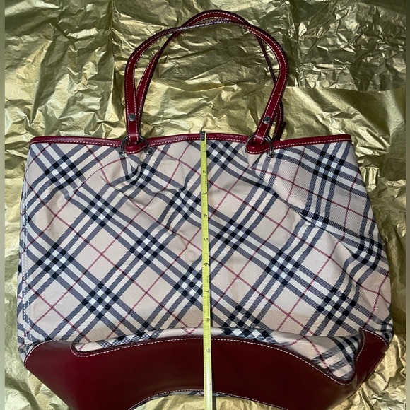 Burberry Beige Check Nova ✨EXCELLENT condition✨ - Picture 3 of 10